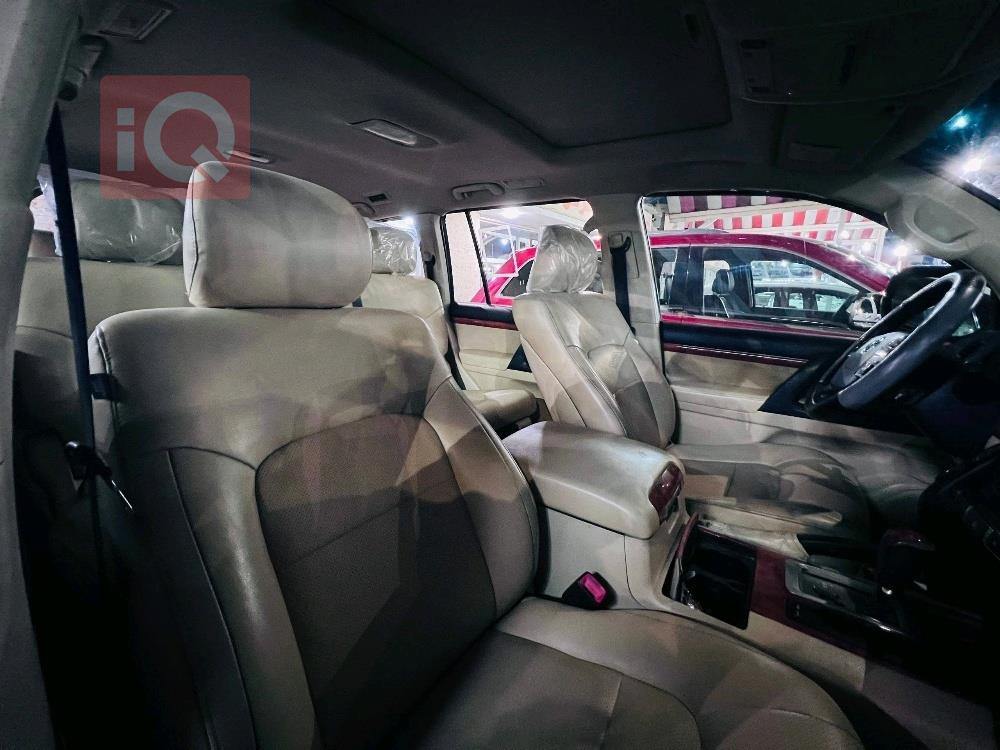 تويوتا لاندكروزر